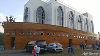 Masjid Safinatun Najah, Masjid Unik Berbentuk Kapal di Semarang