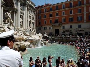 Video: Trevi Fountain dan Mitos Menemukan Cinta