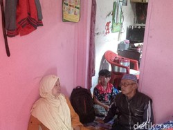 4 Remaja Tewas Disambar Kereta Api, Cerita Ibu Korban Sebelum Kejadian