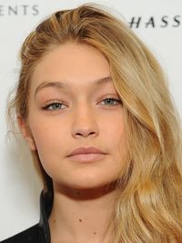 Foto Melihat Imutnya Gigi Hadid Saat Balita Sebelum Jadi