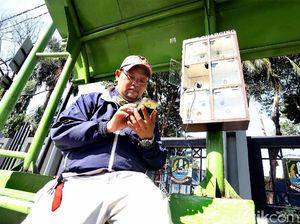 Halte Bus di Kota Bekasi Sediakan Charger Ponsel Gratis