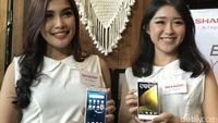 Aksi Ponsel Sharp M1 dan Z2 yang Menggoda
