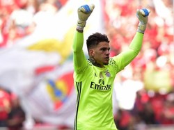 Kiper Baru City Mengaku Juga Jago Main di Luar Kotak Penalti