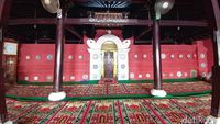 Unik! Masjid Kuno di Cirebon Ini Serba Merah