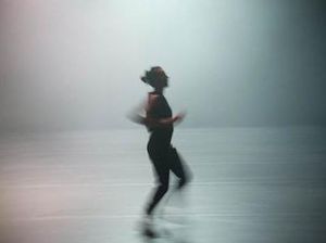 Emmanuelle Vo-Dinh Pentaskan Tari Kontemporer Sprint