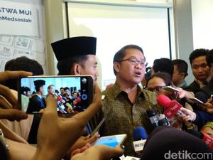Curhat Menkominfo: Blokir Itu Bikin Capek Curhat Menkominfo: Blokir Itu Bikin Capek