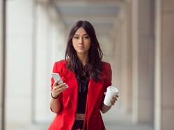 Jadi Ibu Bukan Halangan bagi Wanita untuk Punya Karir Cemerlang