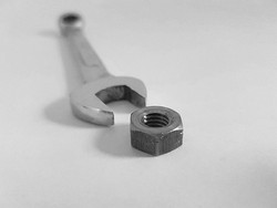 Mr P Terjepit Kunci Pas, Butuh 17 Jam Baru Bisa Lepas