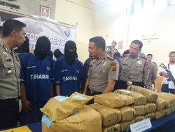Polres Cimahi Sita 34 Kilogram Ganja Siap Edar