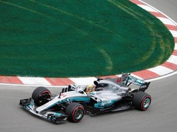 Ungguli Vettel, Hamilton Tercepat di Latihan Bebas Pertama