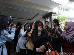 Luna Maya Ingat Candaan Jupe Soal Salah Pilih Laki-laki