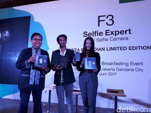 600 Unit Ponsel F3 Edisi Reza Rahadian Siap Dipesan 600 Unit Ponsel F3 Edisi Reza Rahadian Siap Dipesan