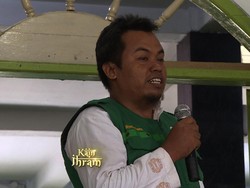 Menjaga Kebersihan dari Masjid ke Masjid, Diganjar ke Tanah Suci