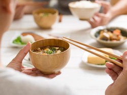 Ini 5 Aturan Makan Sehat Menurut Orang Jepang