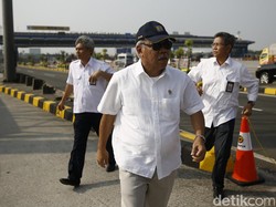 Pelebaran Jalan di Tol Cikampek Dijamin Tak Ganggu Arus Mudik