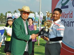 Pegolf Filipina Rebut Gelar Juara