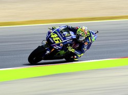 Start dari Posisi ke-13, Rossi Sebut Balapan Akan Berjalan Berat