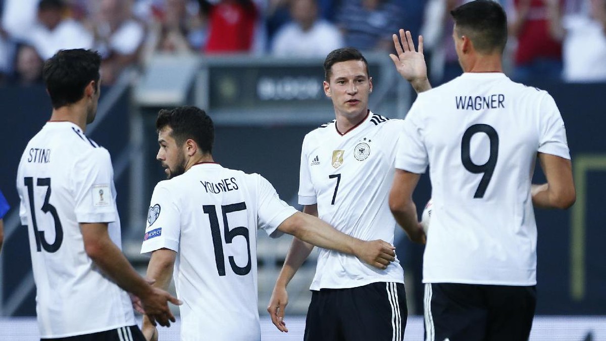Jerman membukukan kemenangan telak 7-0 atas San Marino di kualifikasi Piala Dunia 2018 (Foto: Reuters / Michaela Rehle)