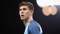 John Stones merupakan pembelian mahal berikutnya dari City untuk memperkuat lini belakang. Dia digaet dari Everton seharga 50 juta pound sterling. (Clive Brunskill/Getty Images)