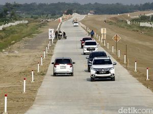 Cerita di Tol Fungsional: Jalan Bergelombang hingga Lihat Bangkai
