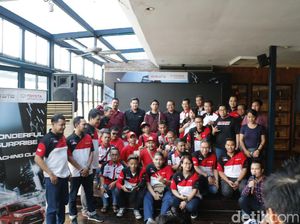 Keseruan Coaching Clinic Wonderful Surprise Bersama Toyota Calya