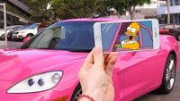 Instagrammer Kreatif Ini Menyatukan Kartun dengan Dunia Nyata