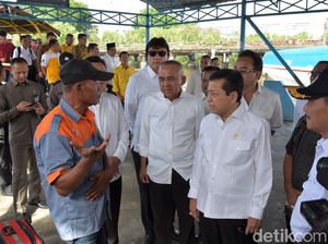 Golkar Tunggu Survei untuk Tentukan Calon di Pilgub Riau 2018 Golkar Tunggu Survei untuk Tentukan Calon di Pilgub Riau 2018