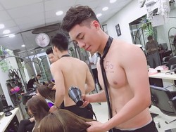 Viral, Salon di Vietnam yang Stafnya Pria-pria Tampan Bertelanjang Dada
