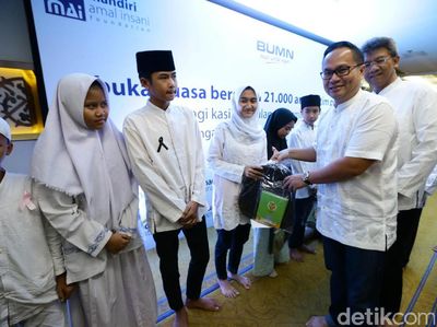 Bank Mandiri Santuni 21.000 Anak Yatim