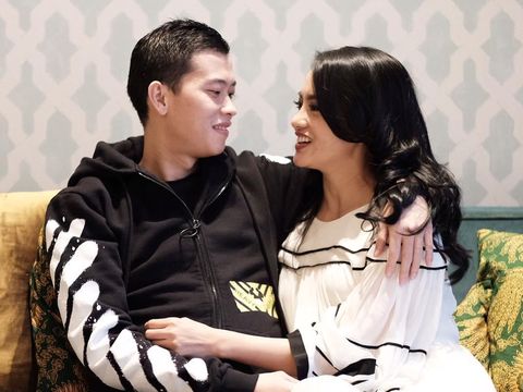 Berlinang Air Mata, Ririn Ekawati Cerita Detik-detik Sang Suami Meninggal