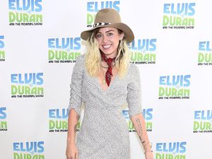 Miley Cyrus Berhenti Tampil Vulgar, Alasannya Mengejutkan Miley Cyrus Berhenti Tampil Vulgar, Alasannya Mengejutkan