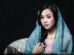 Yuk! Intip Cerita Aura Kasih Kenang Awal Kariernya