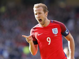 Daripada Ngotot Jadi Kapten Inggris, Kane Fokus Saja Bikin Gol