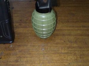 Pria Ancam Meledakkan Mapolsek Malangbong Bawa Granat Asli