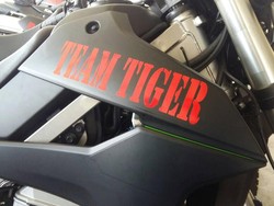 Dukung Tim Tiger Polres Jakut, Warga Pluit Sumbang Motor Trail