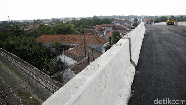 Flyover Dermoleng Siap Dioperasikan H-10