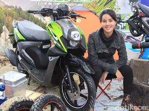Rider Cantik, Garang di Sirkuit, Lumer di Jalan Raya
