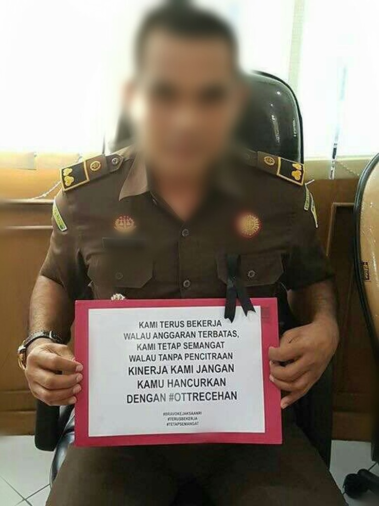 Viral Jaksa Pasang Foto #OTTRecehan, Kejagung: Ungkapan Kekecewaan