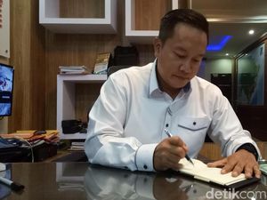 Brigjen Prasetijo Utomo Dijebloskan ke Sel Rutan Bareskrim Brigjen Prasetijo Utomo Dijebloskan ke Sel Rutan Bareskrim