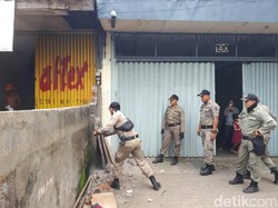 Pembongkaran Bangli untuk Pelebaran Jalan Pandigiling Dilanjutkan