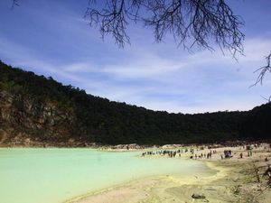 Gersang Tapi Eksotis, Itulah Kawah Ciwidey