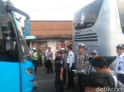 Cek Terminal Cicaheum, Polisi Temukan Bus tidak Laik Jalan