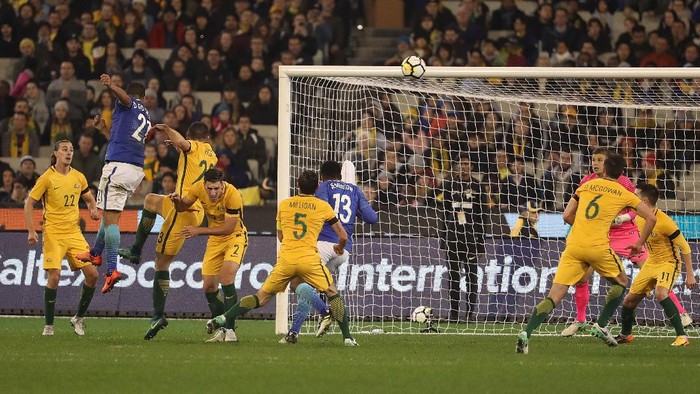 Brasil Gasak Australia 4-0