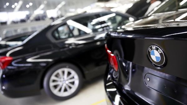 Harga Mobil Buatan Eropa Mahal?