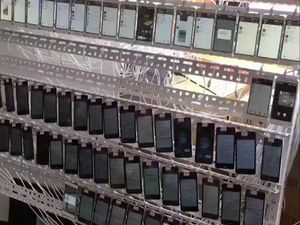 Mengintip Pabrik Like Raksasa Bermodal 10 Ribu Ponsel