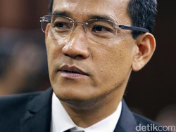Kandidat Hakim Konstitusi: Dari Eks Komut Jasa Marga hingga Petahana