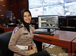 Laporan Polwan Cantik Kondisi JLNT Casablanca