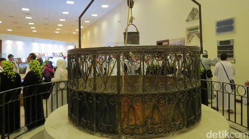 Penasaran dengan Isi Ka'bah? Ini dia Penampakannnya GanSis!