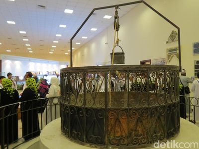 Air Zamzam Jadi Tren Minuman 2019, Ini Foto Sumurnya yang Asli