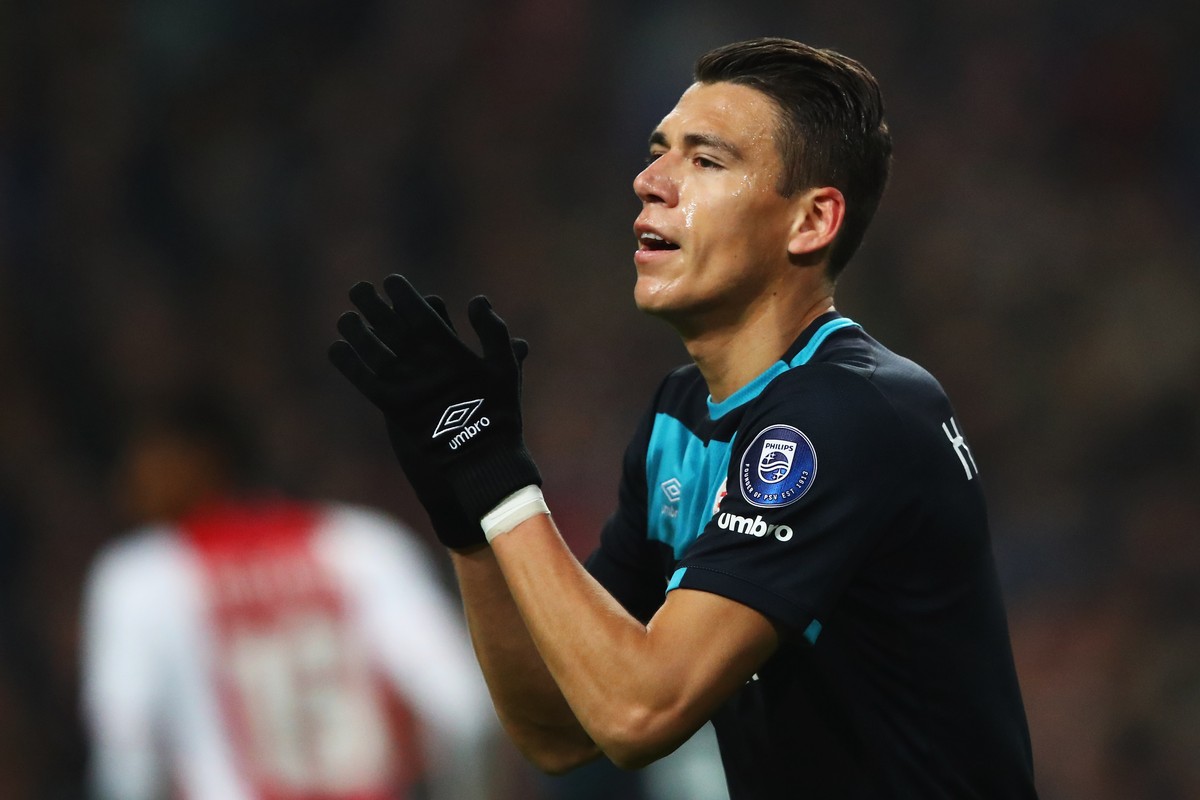 Pemain baru AS Roma, Hector Moreno. Foto: Dean Mouhtaropoulos/Getty Images